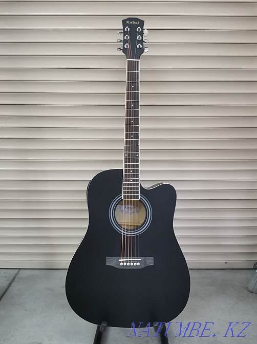 Электроакустическая гитара 41 дюйм! Алматы - изображение 1