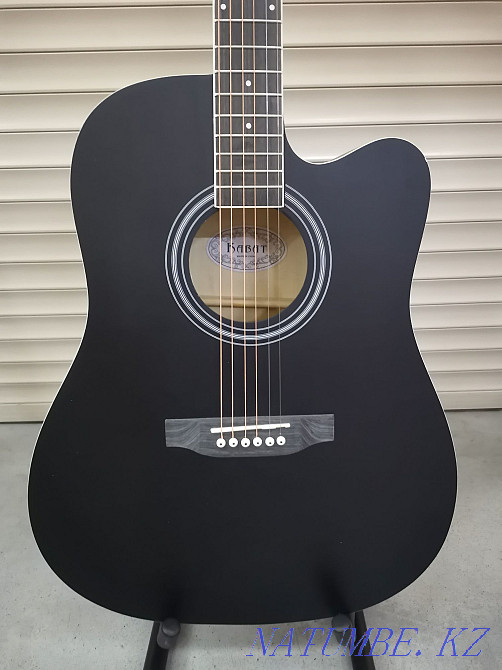 Электроакустическая гитара 41 дюйм! Алматы - изображение 2
