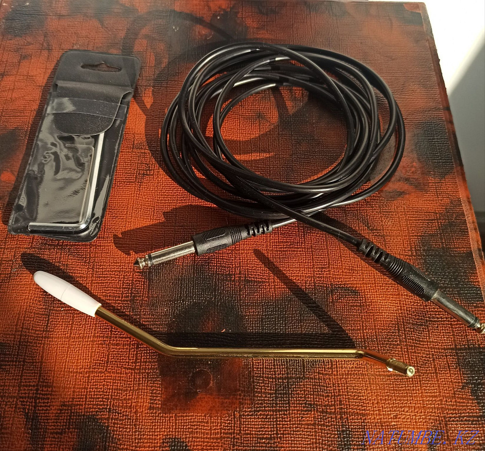 Electric Guitar Stratocaster Harley Benton ST-62 Deluxe Vintage Series Almaty - photo 2