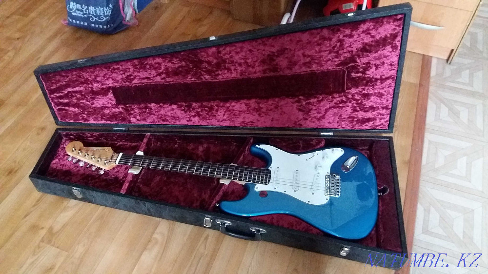 Electric guitar Fender STRATOCASTER Atyrau - photo 1