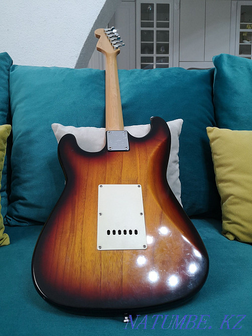 Selling electric guitar and stratocaster. Aqtobe - photo 4
