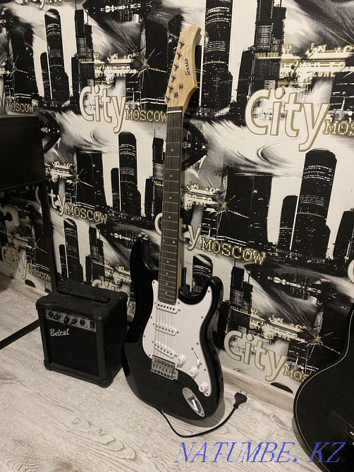 Electric guitar with combo Astana - photo 1