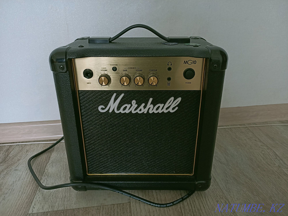 Электрогитара в паре с комбоусилителем. Экибастуз - изображение 2