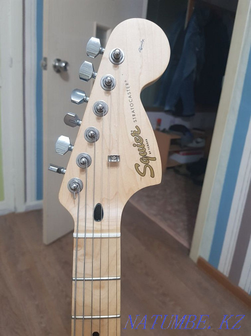 Гитара Fender Squier Affinity + гитарный процессор Mooer GE250 AMP Балхаш - изображение 3