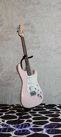Electric Guitar Squier Bullet Stratocaster HSS Laurel Fingerboard Almaty - photo 1