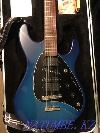 Ernie Ball Music Man Steve Morse Signature Electric Guitar Blue Burst Алматы - изображение 2