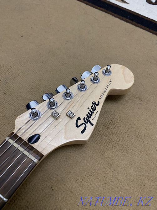Продам электрогитару Squier Bullet Stratocaster Алматы - изображение 3