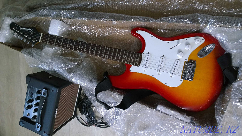 Electric guitar with combo amp, brand new in box. Taldykorgan - photo 1