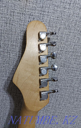 Electric guitar stratocaster  - photo 2