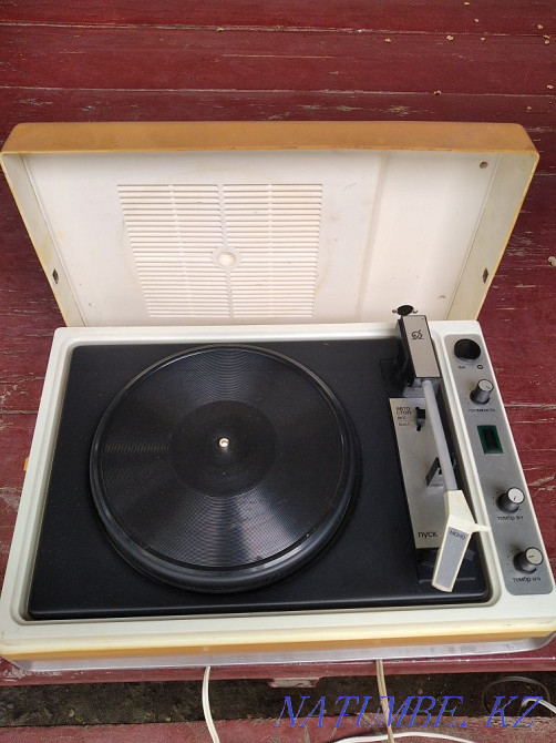 Электрофон концертный 304  - изображение 2