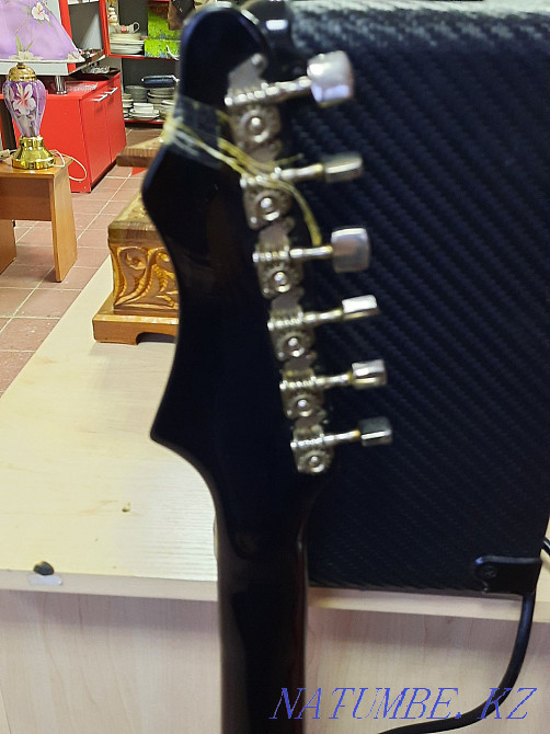 Electric guitar Formant 35 000 tenge! Aqtobe - photo 3