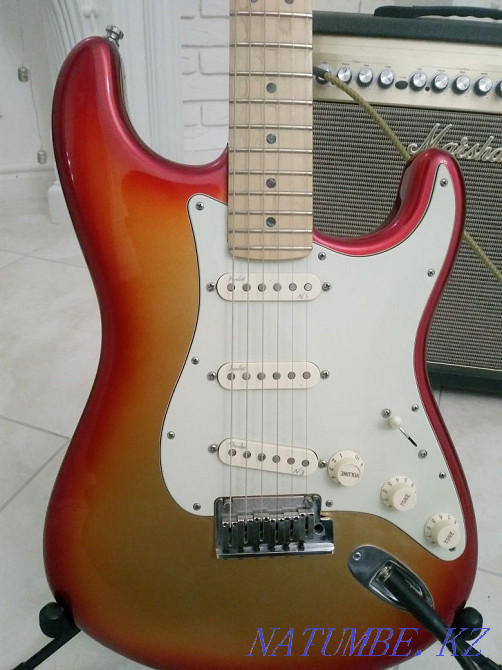 Fender Stratocaster American Deluxe  - photo 5