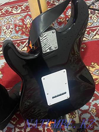 Fender Squier Stratocaster Aqtau - photo 2