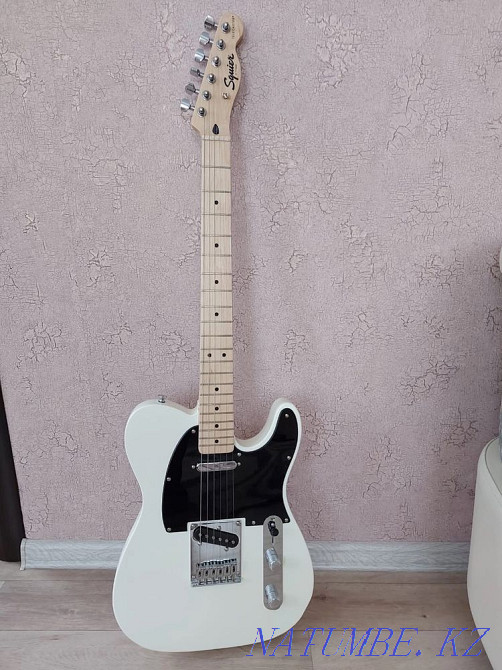 Squier by Fender electric guitar for sale Большой чаган - photo 1