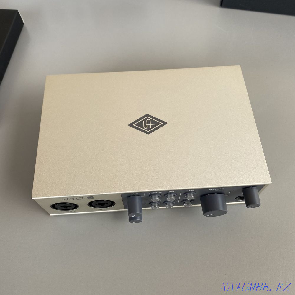 Uad Volt 2 звуковая карта от Universal audio Шымкент - изображение 5