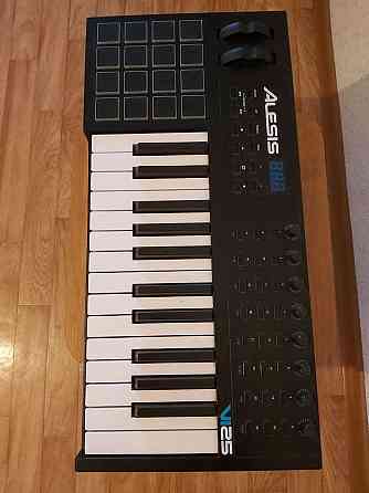 ALESIS VI 25 (Midi Pad Controller)  Алматы