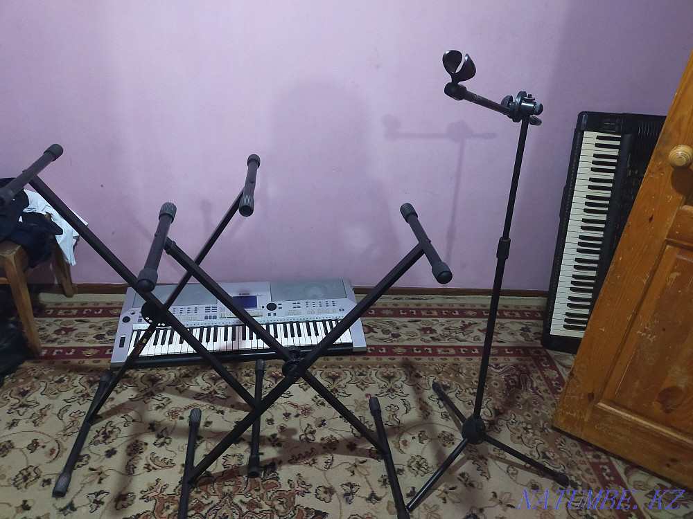 Synth racks  - photo 1