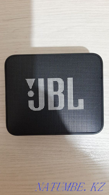 Продам безпроводную колонку JBL Шымкент - изображение 1