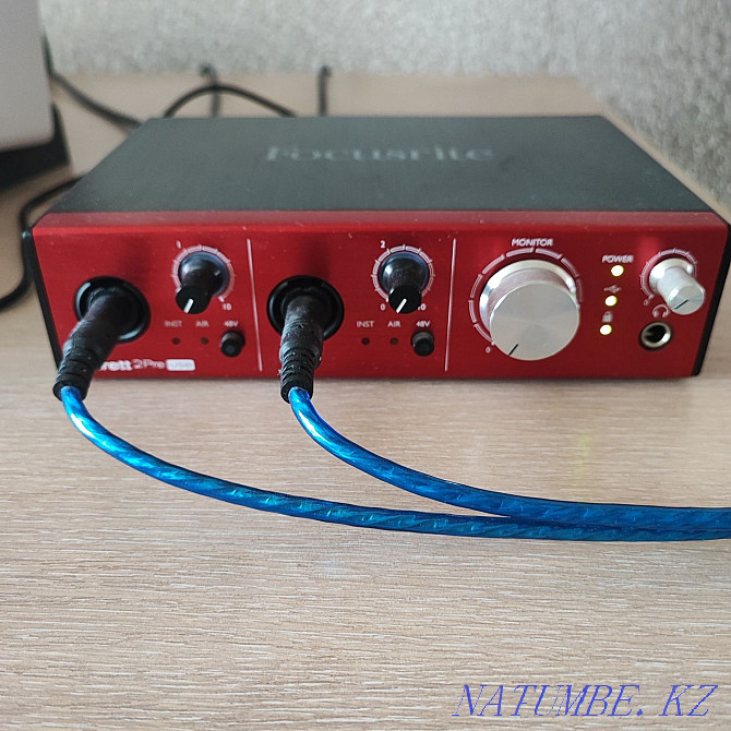 Focusrite Clarett 2pre USB sound card  - photo 3