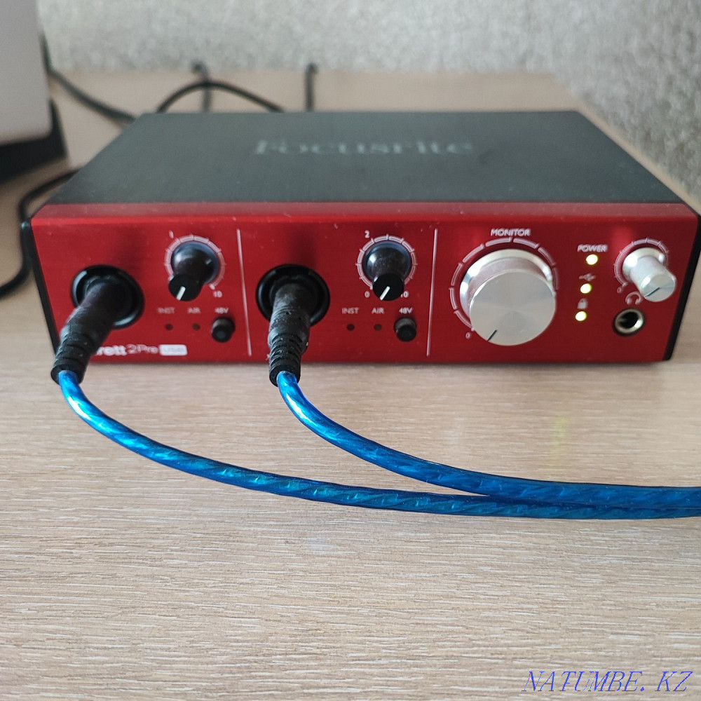 Звуковая карта Focusrite Clarett 2pre USB  - изображение 3