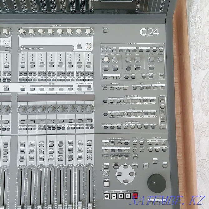 Digidesign c24 and Argosy desk exchange. digital mixer Shymkent - photo 4