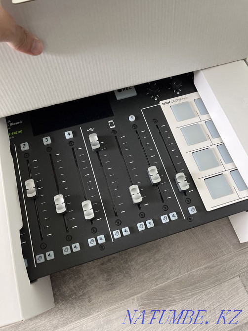 Rode Caster pro Digital studio (миксер)  Алматы - изображение 2