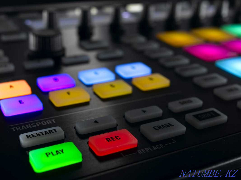 Maschine Studio грувбокс от Native Instruments Алматы - изображение 2