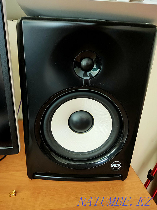 RCF AYRA 8 Аудио студийные мониторы профессионалы Алматы - изображение 1