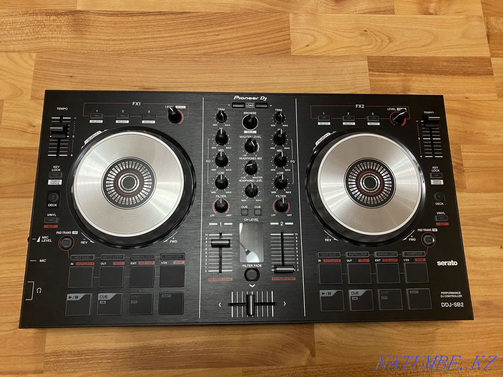 Pioneer DDJ-SB2 диджей контроллері + түпнұсқа сөмке  Алматы - изображение 1