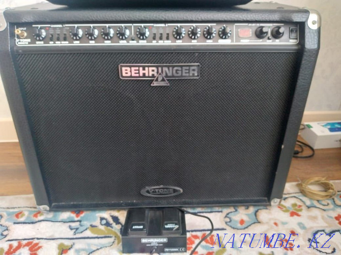BEHRINGER combo amplifier and guitar pedal for sale Astana - photo 3