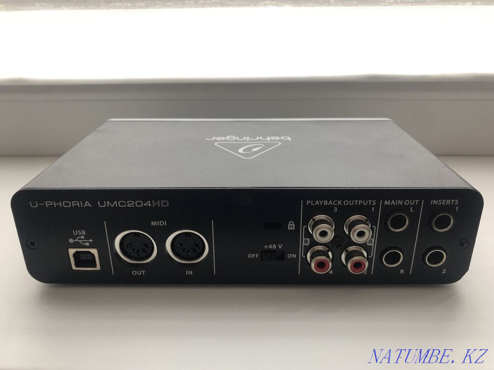 Звуковая карта BEHRINGER U-Phoria UMC204HD Актау - изображение 2