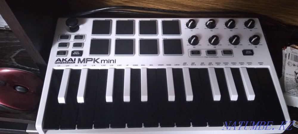 Продам midi клавиатуру AKAI Усть-Каменогорск - изображение 3