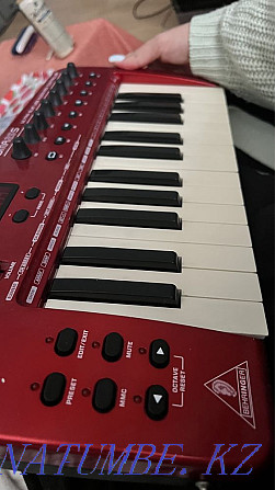 Midi клавиатура Behringer UMA25S Алматы - изображение 3