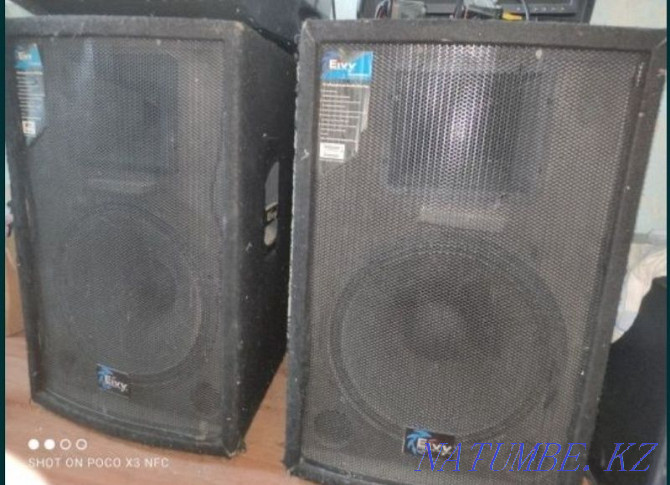 Speakers and mixing console for sale Petropavlovsk - photo 1