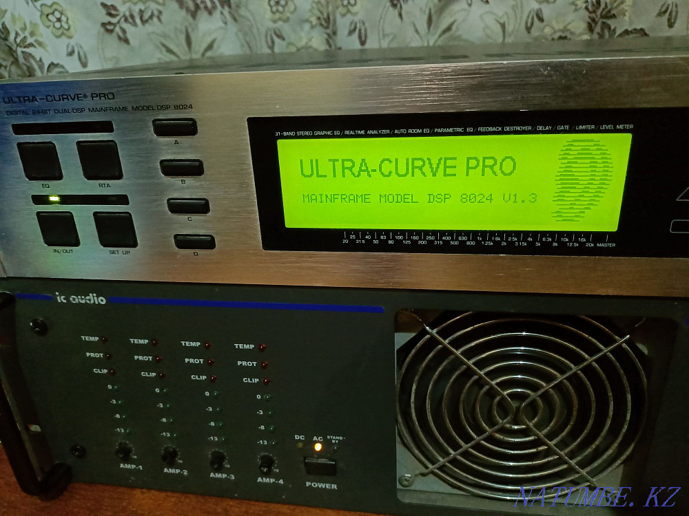 Amplifier + graphic equalizer BEHRINGER ULTRA CURVE PRO DSP 8024. Astana - photo 1