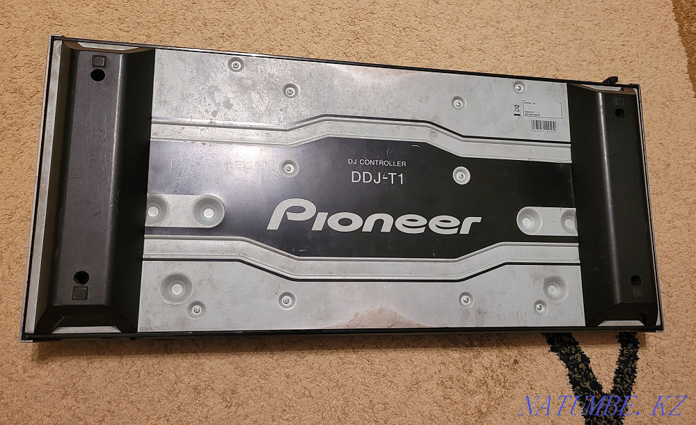 DJ controller Pioneer DDJ-T1 Almaty - photo 4