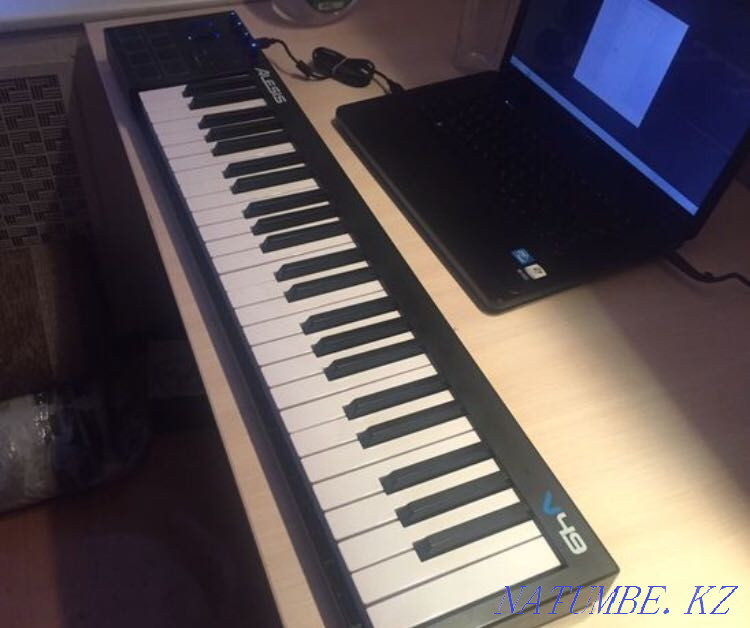 Продам мидиклавиши Alesis v49 Караганда - изображение 1