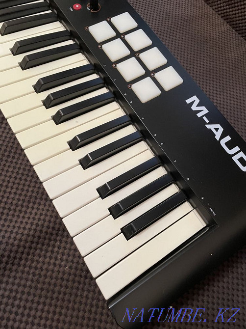 MIDI пернетақтасы M-Audio Oxygen 61  Алматы - изображение 2