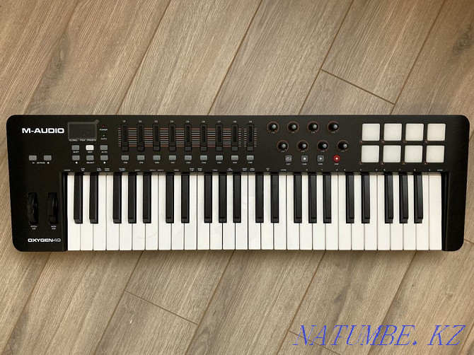 M-Audio MIDI Keyboard Astana - photo 1