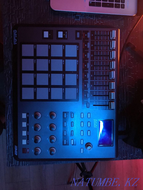 Akai MPD32 драм пэд Павлодар - изображение 2