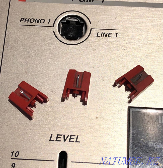 Numark TT1625 + Vestax mixer + serato scratch live (Dj set) Almaty - photo 7