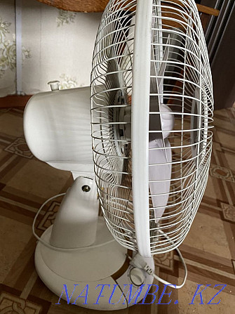 Sold for a table fan!  - photo 2