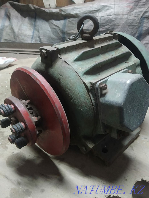 Продам редуктор червячный Алматы - изображение 2