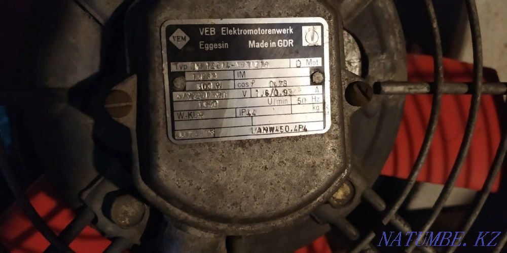 Вытяжка вентилятор проемная промышленная сделано в GDR Усть-Каменогорск - изображение 3