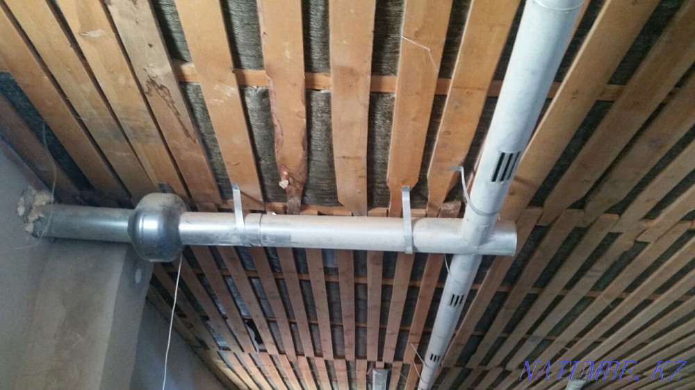 Продам или меняю на тел вытяжку с мотором.185000 Актобе - изображение 1