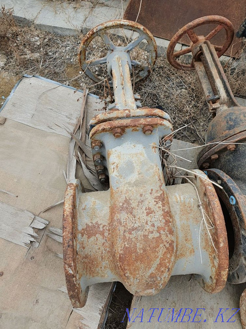 Задвижка дм 250. дм 400 с электроприводом  - изображение 2