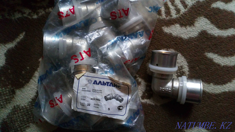 Press corner 32 dia., 6 pcs., new Astana - photo 1