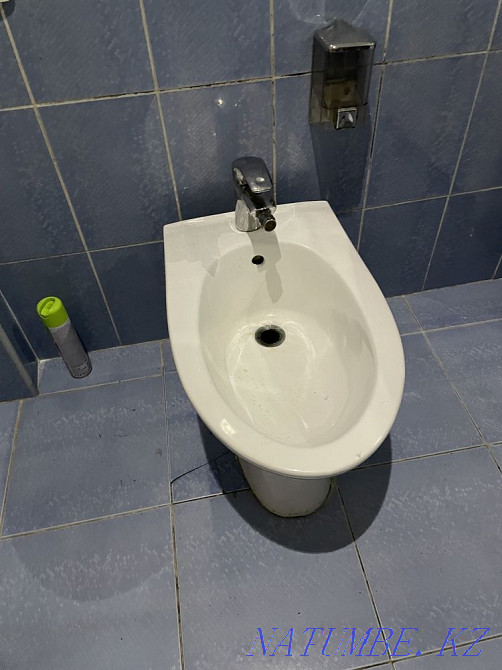 Продам б/у унитаз и биде. Алматы - изображение 5