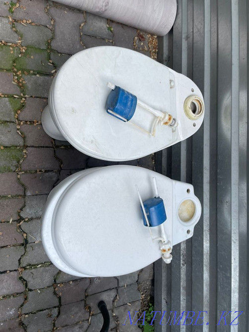Toilet bowl 3000 tenge each  - photo 1