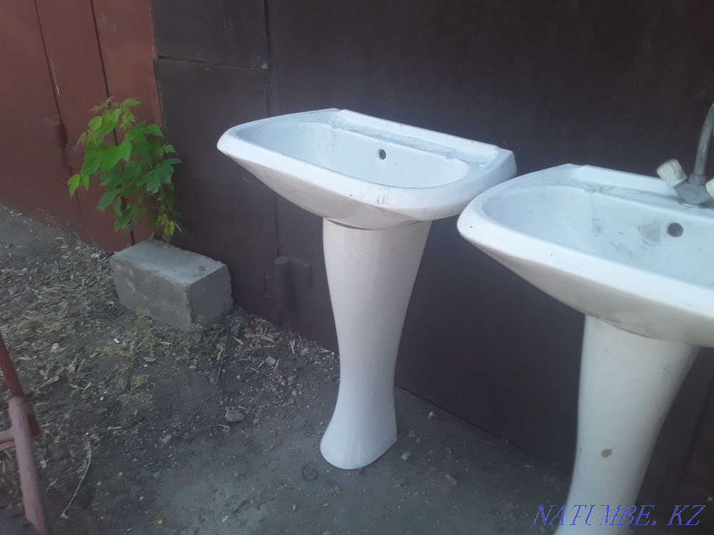 Тұғырлы раковиналар, қызғалдақ сатамын.Жағдайы тамаша. Муткенова - изображение 3